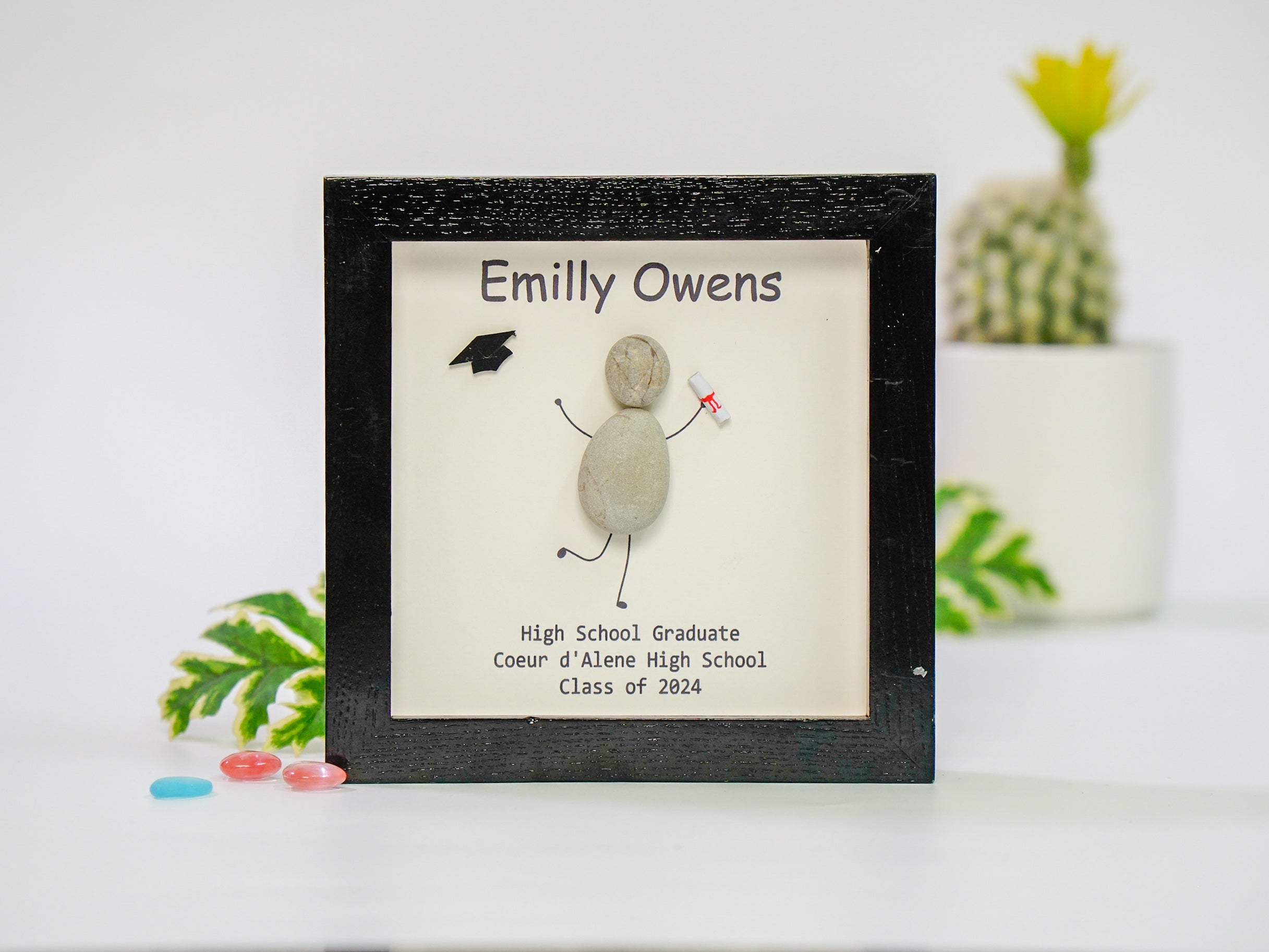 Personalised Graduation Pebble Picture - Framed Pebble Art - Graduation Gift 2024- Graduation Gifts For Him Her - Congratulations - Grad