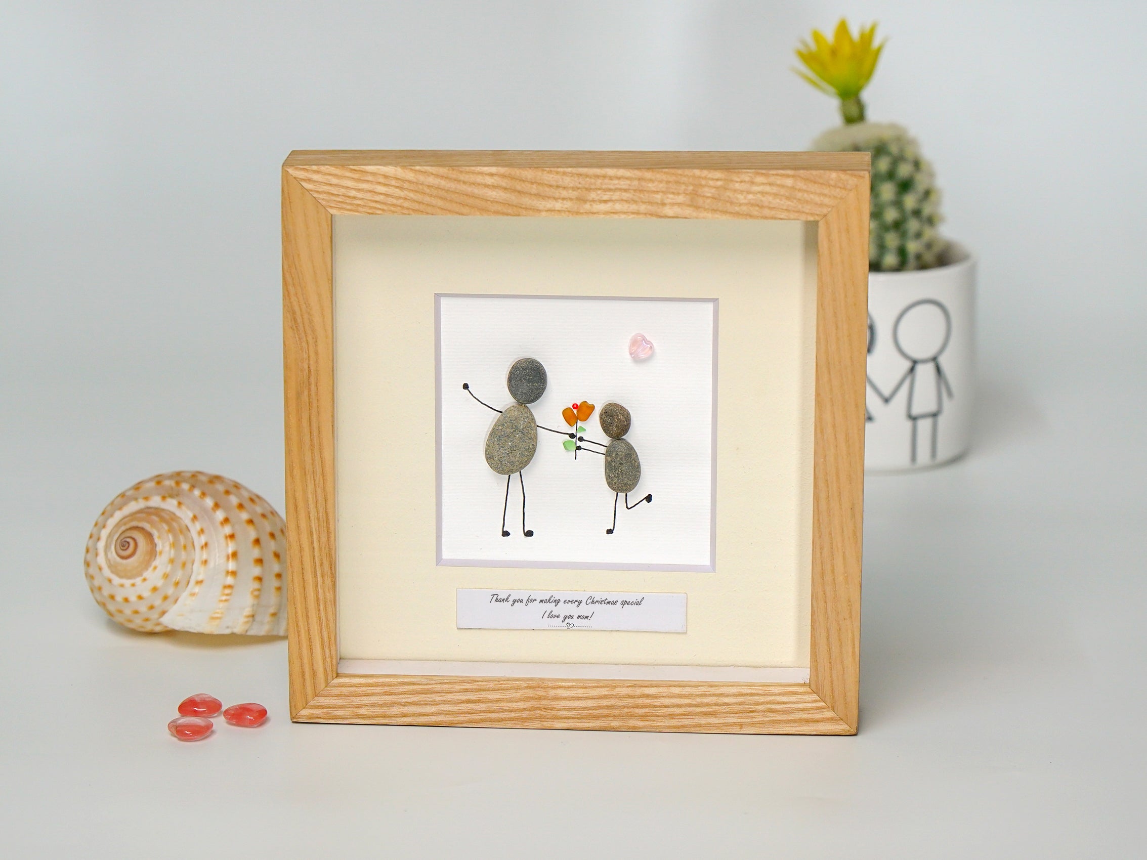 Personalized Wooden Framed Christmas Gift for Mom, Christmas Gift for Mom, New Mom's Christmas Gift, Mom Pebble Art