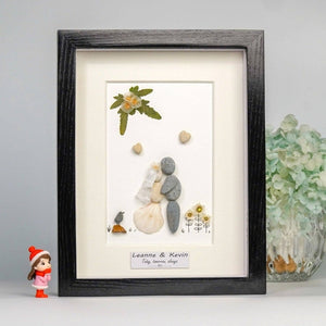 Wedding gifts pebble art the bride and groom in the wedding dress by Dovaart.com