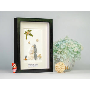 Wedding gifts pebble art the bride and groom in the wedding dress by Dovaart.com