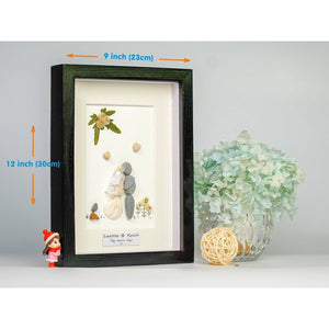 Wedding gifts pebble art the bride and groom in the wedding dress by Dovaart.com