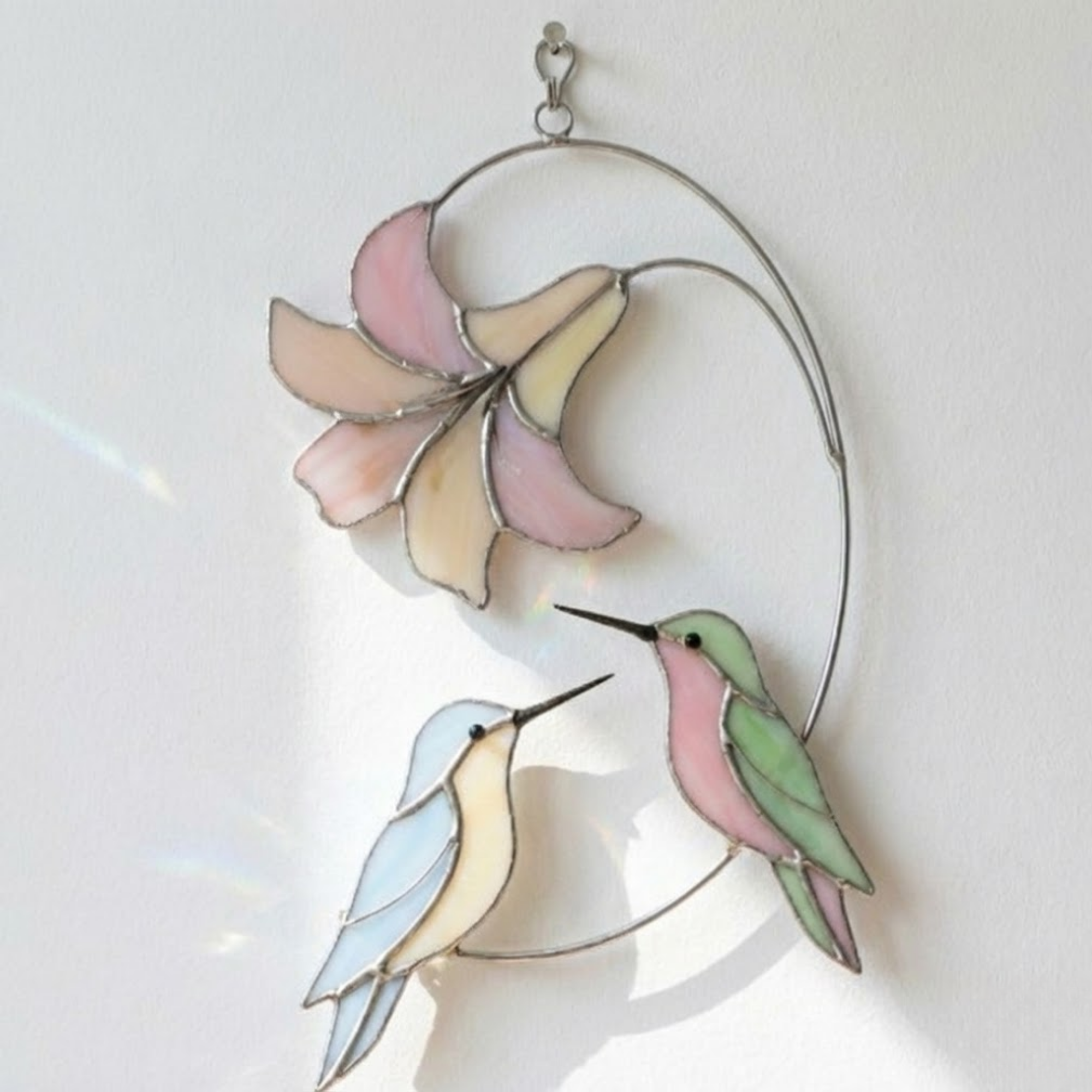 Hummingbird Flower Stained Glass Art – Nature Inspired Gift – Window & Wall Hanging Decor – Handmade Glass Artwork – Anniversary & Housewarming Gift