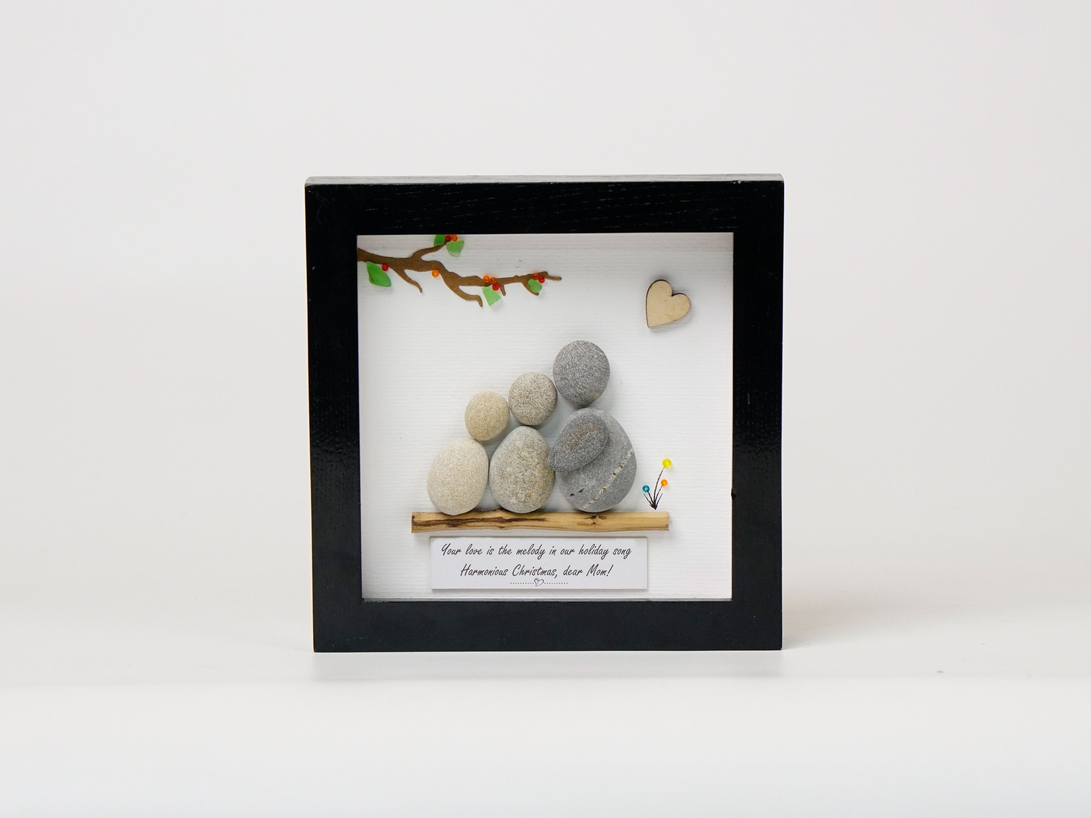 Custom Pebble Art Family Frame with Wooden Heart Accent, Christmas Gift for Mom