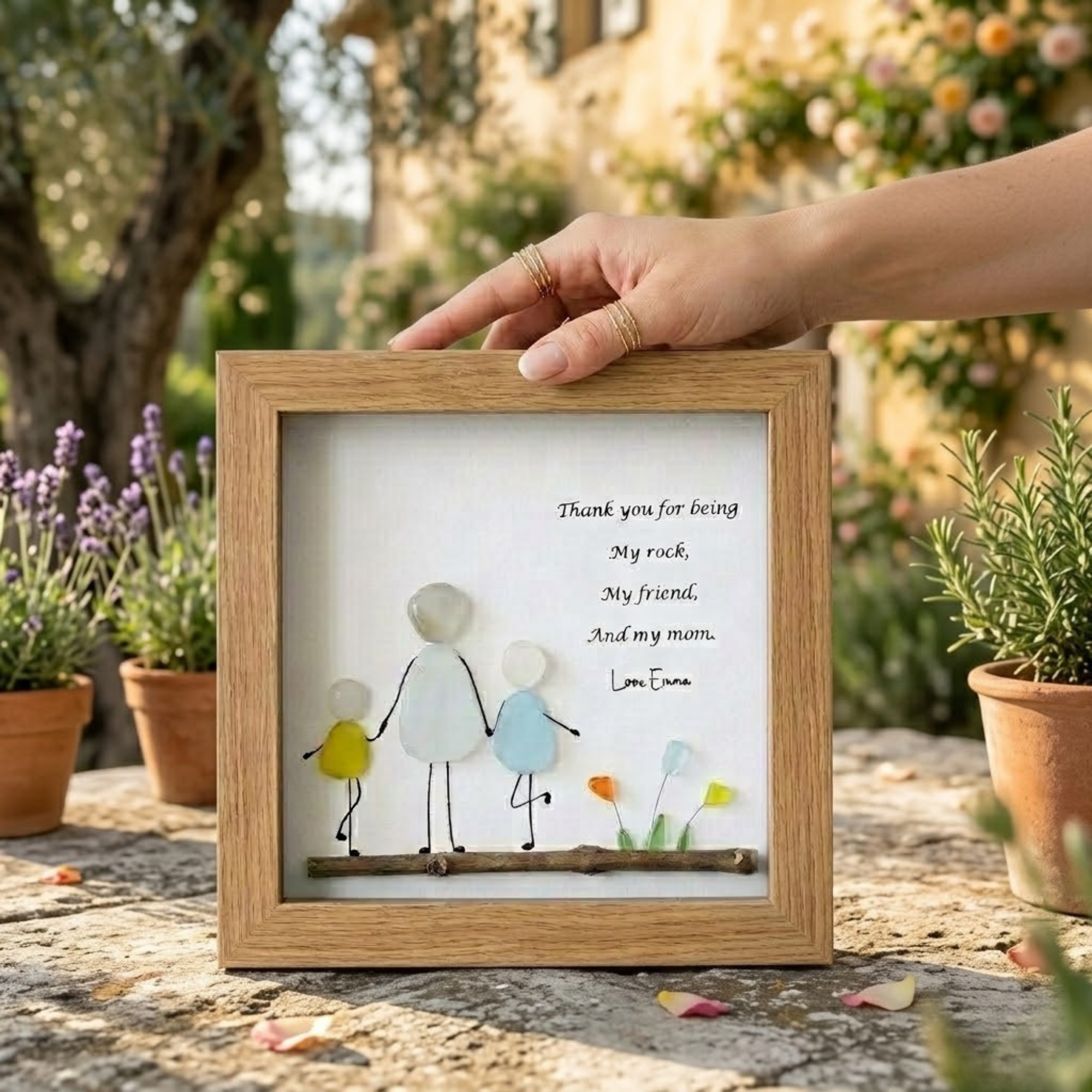 Personalized Pebble Art for Mom – Mother’s Day Gift, Handmade Family Frame, Unique Gift for Mother, Custom Stone Art Decor