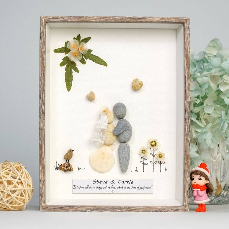 Wedding gifts pebble art the bride and groom in the wedding dress by Dovaart.com