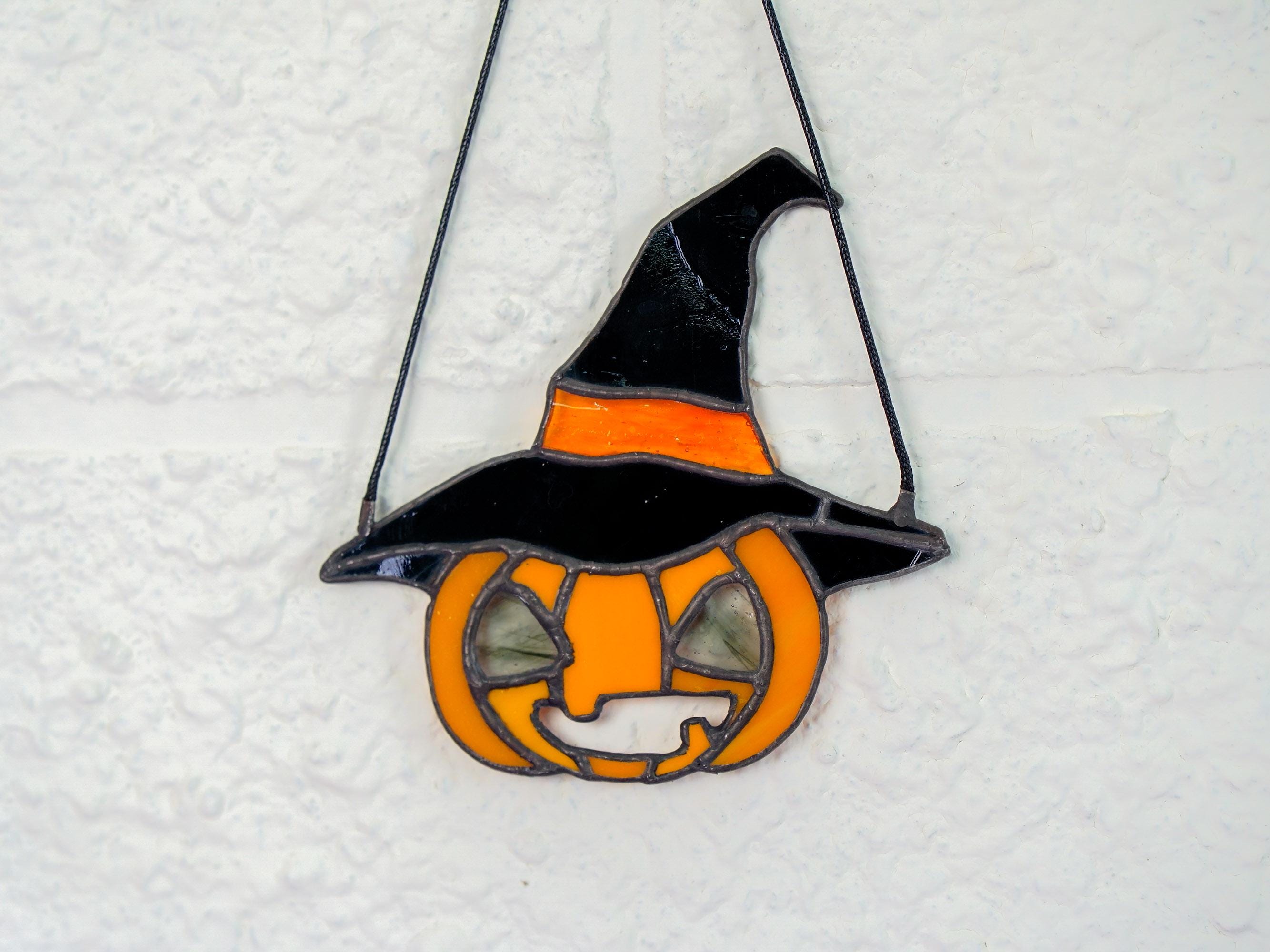 Stained Glass Pumpkin Witch Hat - Spooky Halloween Suncatcher, Gothic Decor, Unique Window Hanging, Handmade Tiffany Home Decor Gift