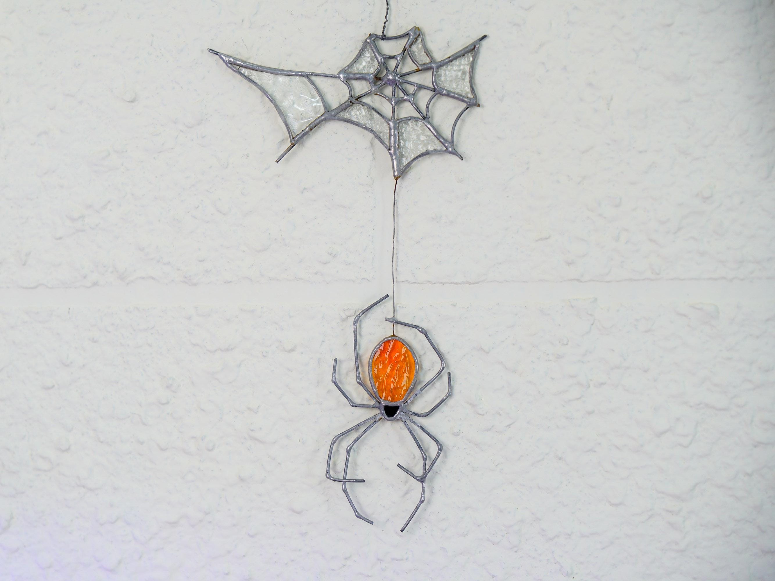 Stained Glass Spider Suncatcher - Spooky Halloween Decor, Gothic Window Hanging, Handmade Glass Art, Witchy Home Gift